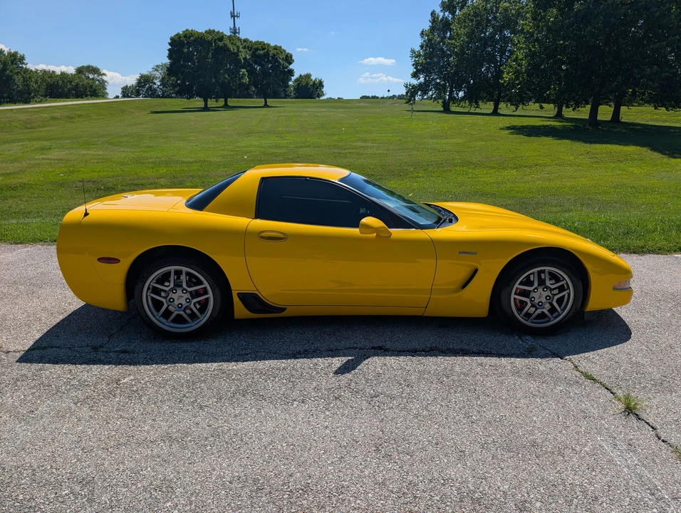 2003 Chevrolet Corvette C5 Z06 - Image 5 of 30