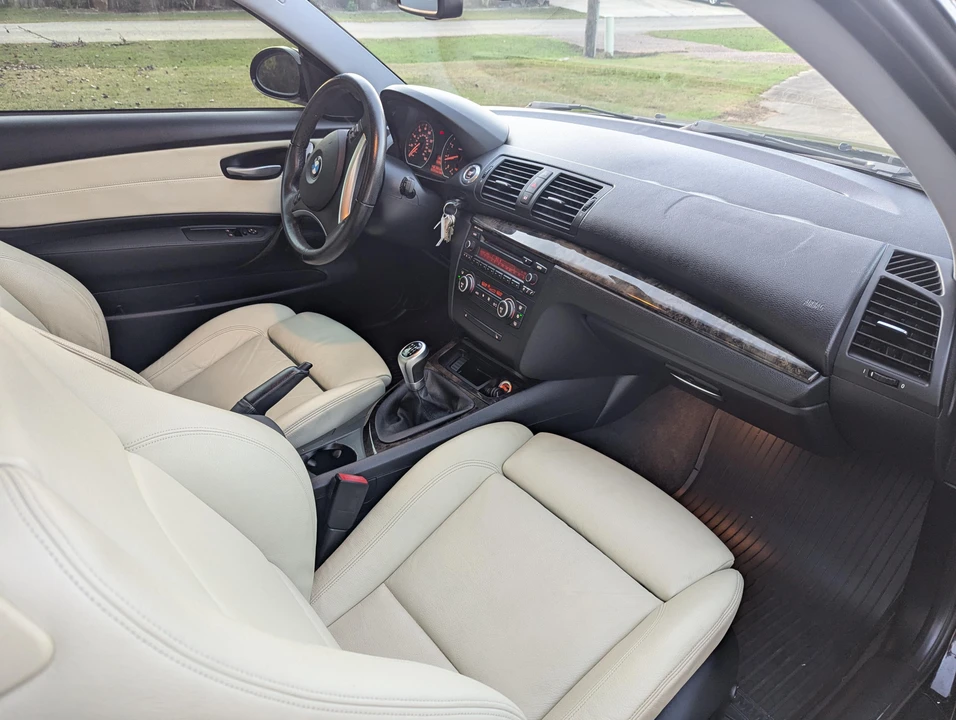 2009 BMW E81/E82/E88 1 Series - Image 12 of 14