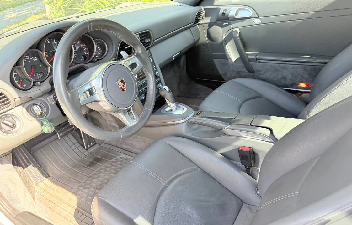 2009 Porsche 997 Carrera - Image 9 of 16