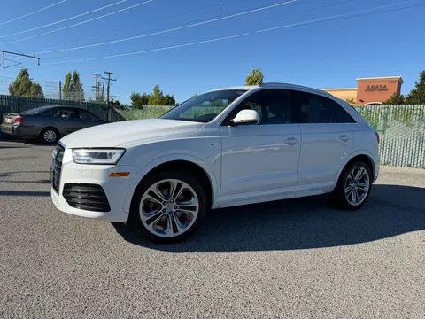 2016 Audi Q3 Sport Premium