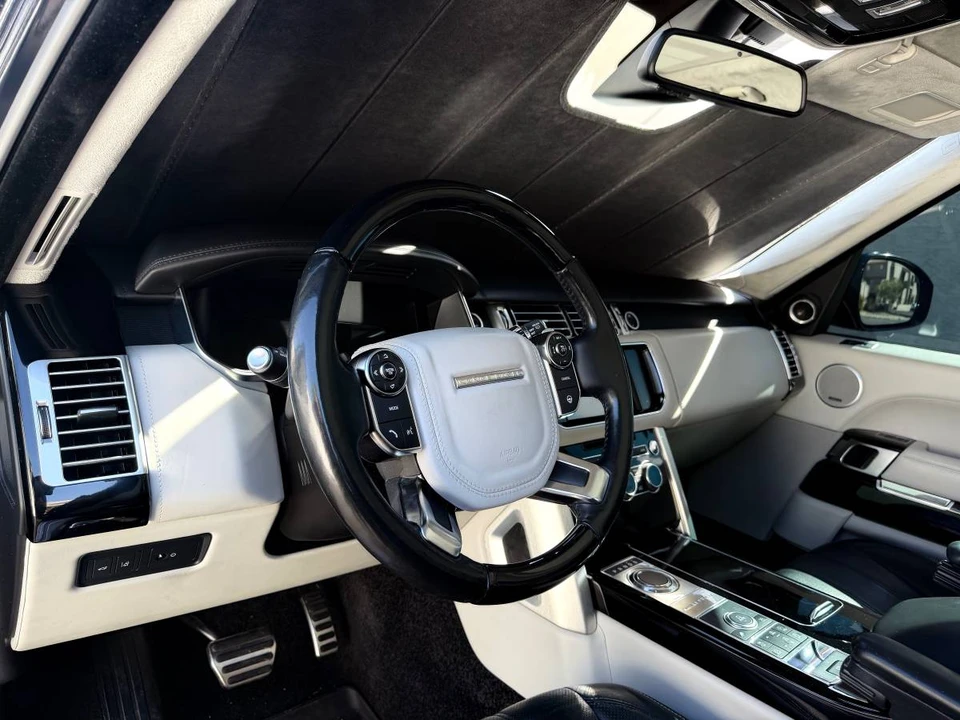 2016 Land Rover Range Rover L405 - Image 13 of 24
