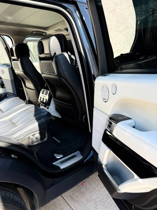 2016 Land Rover Range Rover L405 - Image 18 of 24