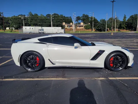 2017 Chevrolet Corvette C7 Z06 - Image 2 of 30