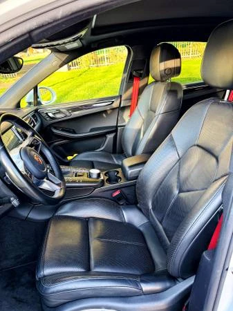2018 Porsche Macan S - Image 9 of 13