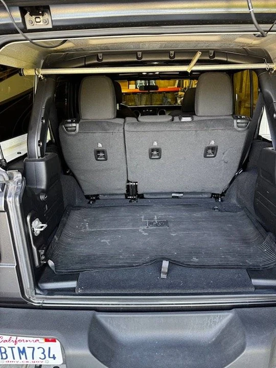 2022 Jeep JL Wrangler - Image 12 of 15