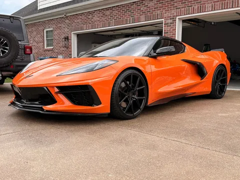 2023 Chevrolet Corvette C8 Z06 - Image 3 of 10