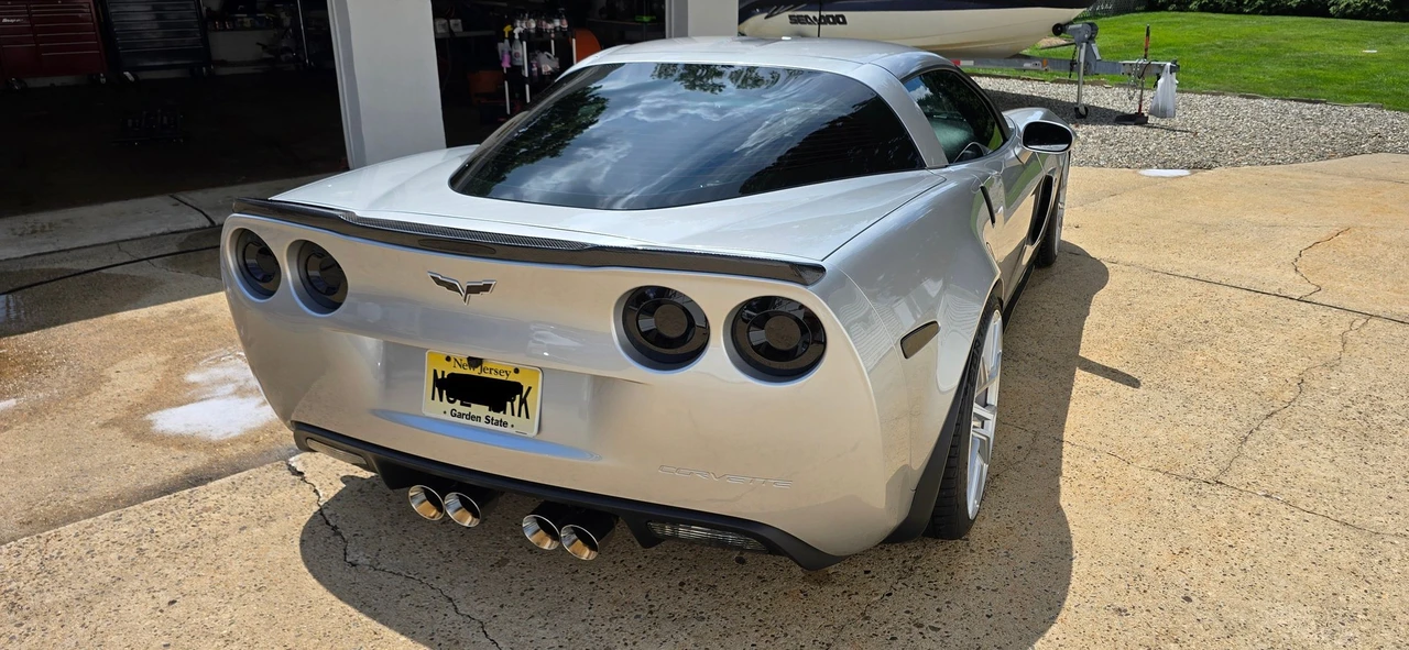 Chevrolet Corvette C7 Z06 - Image 8 of 30