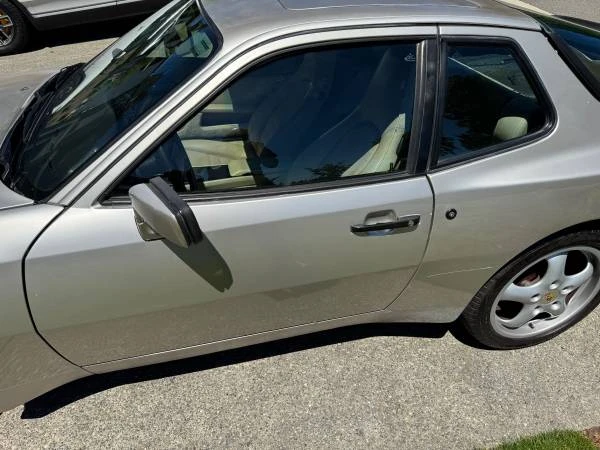1987 Porsche 944 - Image 5 of 5