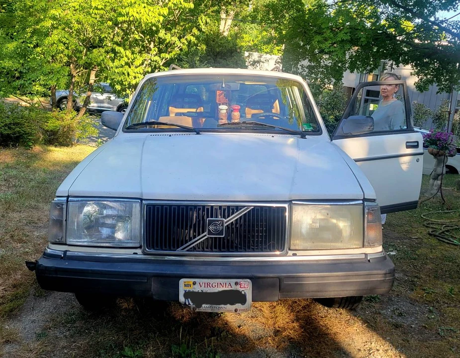 1991 Volvo 245 - Image 7 of 11