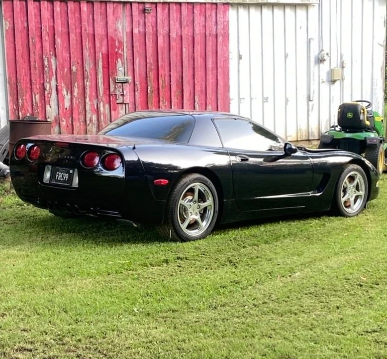 1999 Chevrolet Corvette C5 - Image 5 of 8