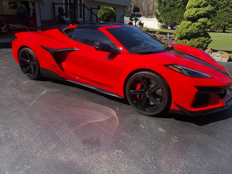 2023 Chevrolet Corvette C8 Z06 - Image 8 of 13