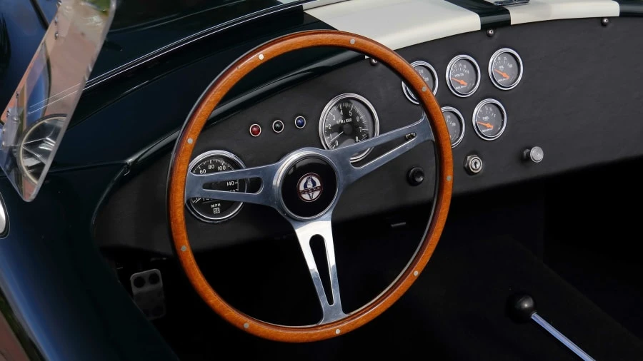 Shelby Cobra Replica - Image 9 of 25