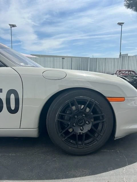 1998 Porsche 986 Boxster - Image 24 of 31