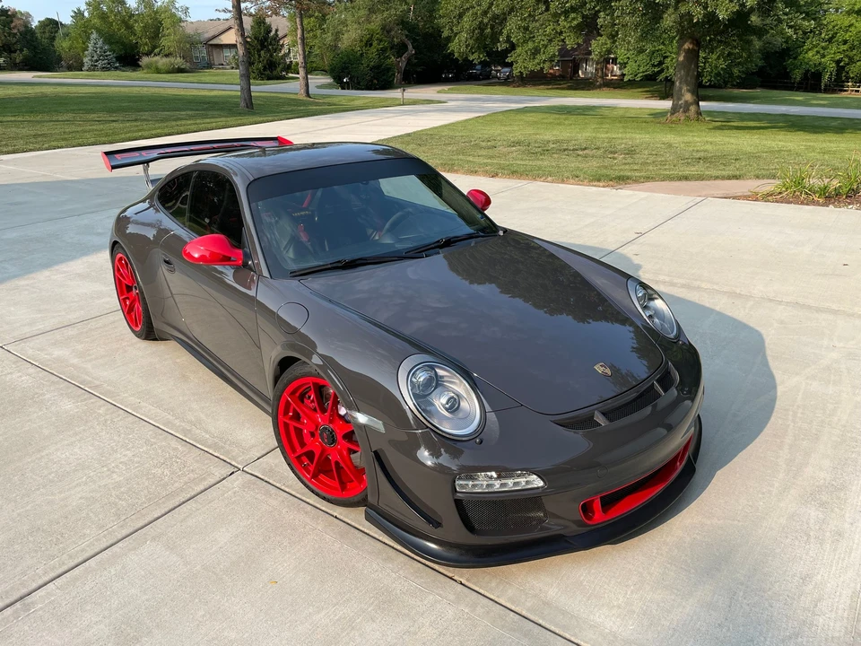 2011 Porsche 997 GT3 RS - Image 9 of 29