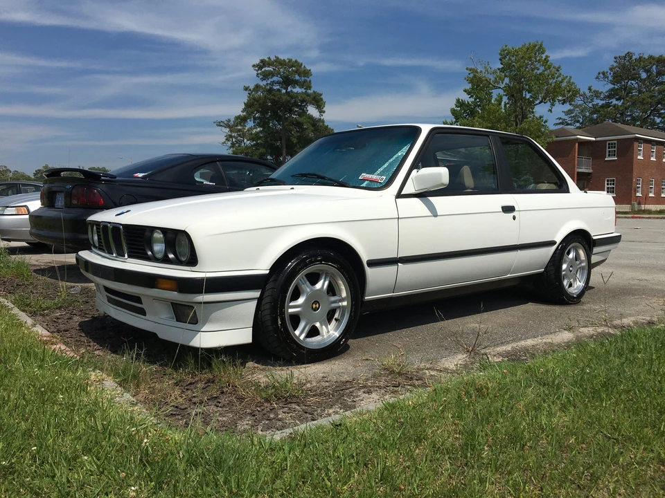 1991 BMW E30 3 Series - Image 3 of 31