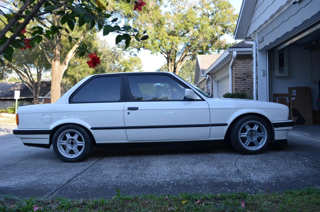 1991 BMW E30 3 Series - Image 21 of 31
