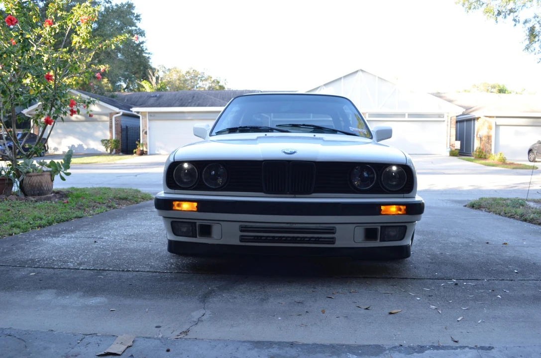 1991 BMW E30 3 Series - Image 8 of 31