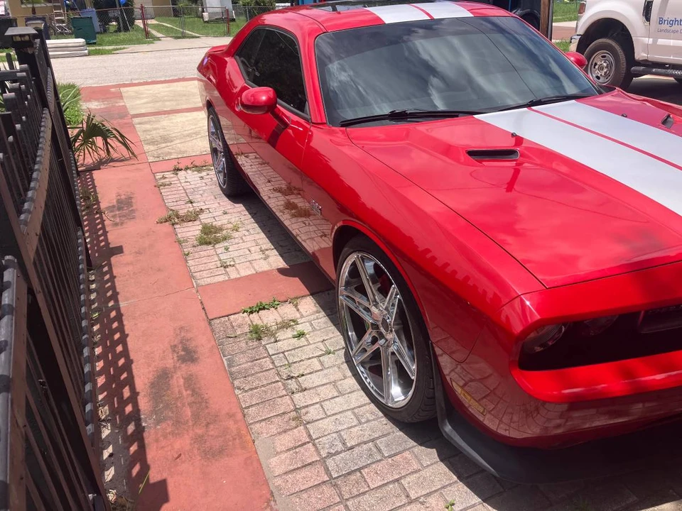 2012 Dodge Challenger SRT8 & 392 3rd Gen - Image 6 of 10