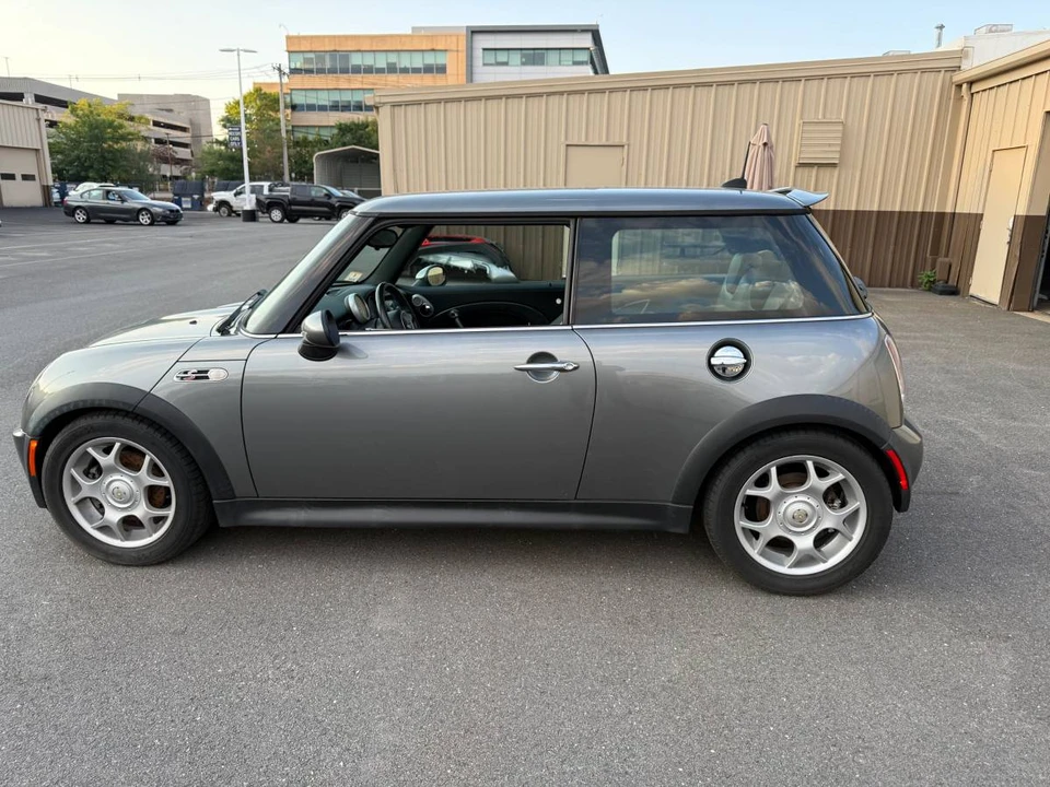 2006 Mini Mini Cooper S 1st Gen - Image 3 of 11
