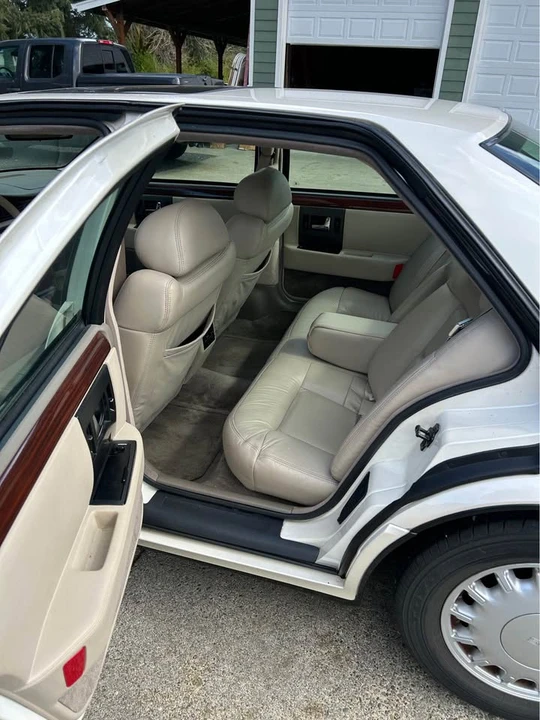 1994 Cadillac STS - Image 4 of 5