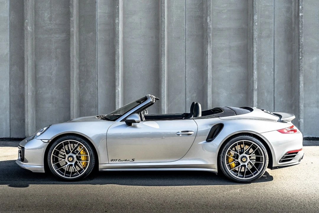 2017 Porsche 991 Turbo S - Image 4 of 11
