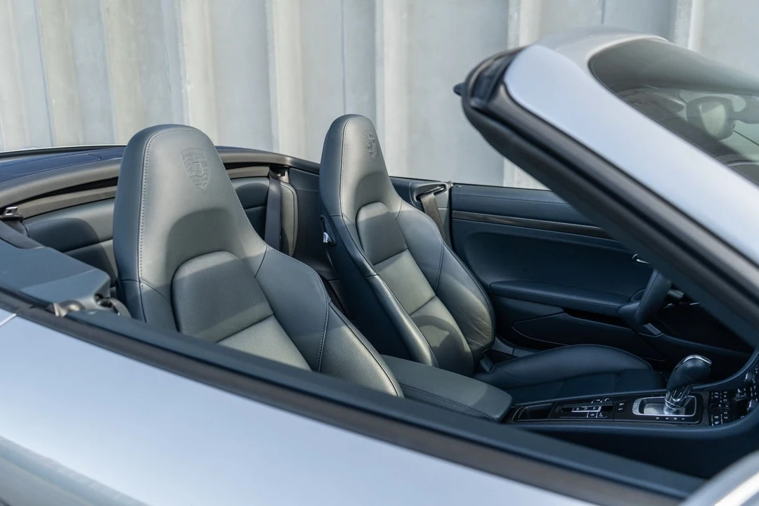 2017 Porsche 991 Turbo S - Image 8 of 11