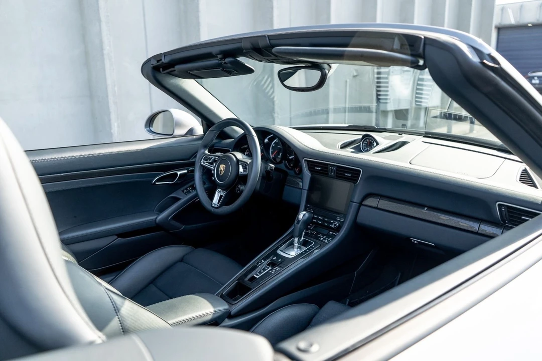 2017 Porsche 991 Turbo S - Image 7 of 11