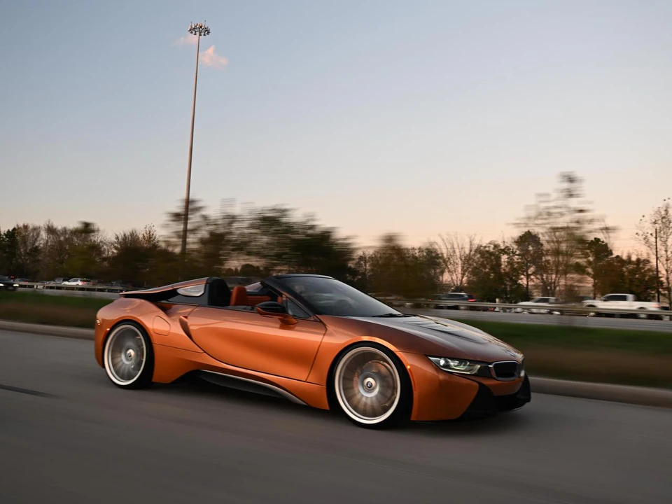 2019 BMW i8 - Image 5 of 30