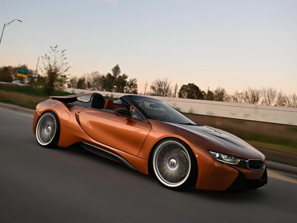 2019 BMW i8 - Image 29 of 30