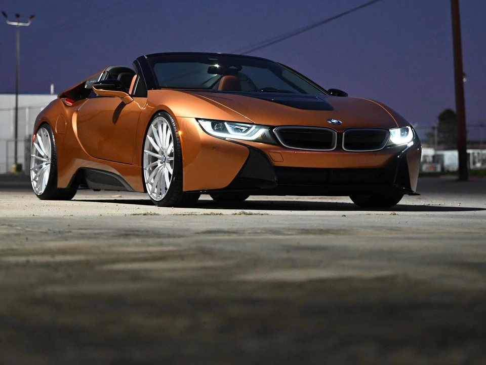 2019 BMW i8 - Image 24 of 30