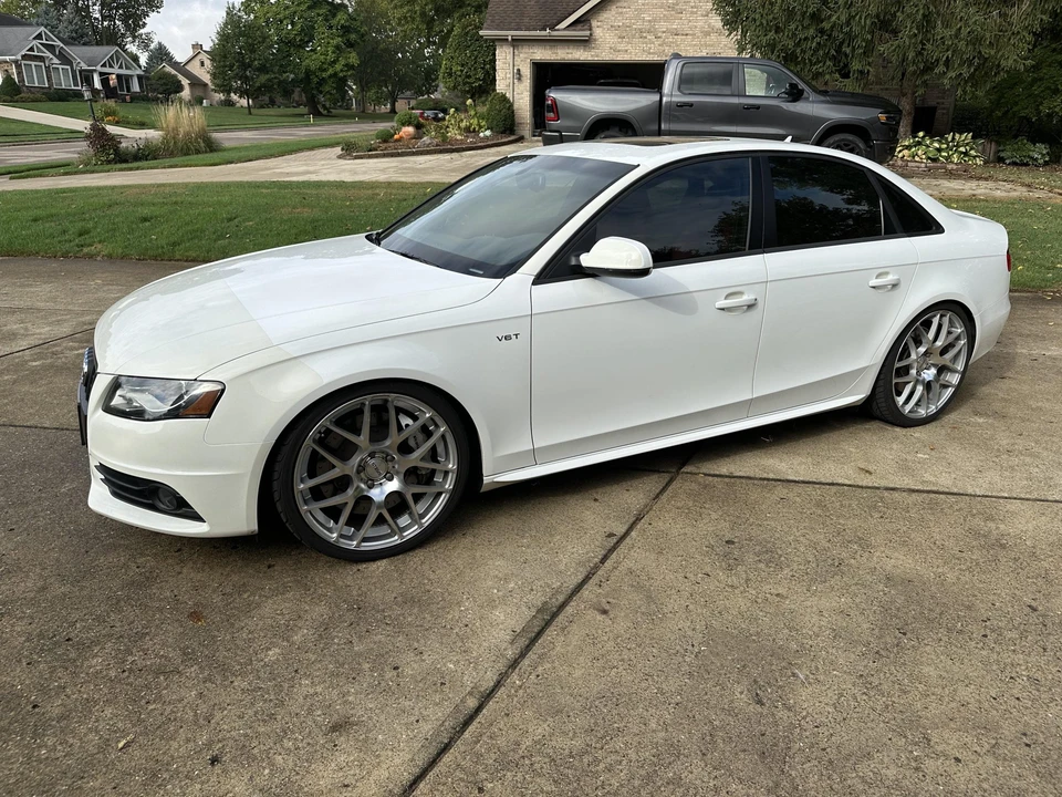 2012 Audi B8 S4 - Image 10 of 31