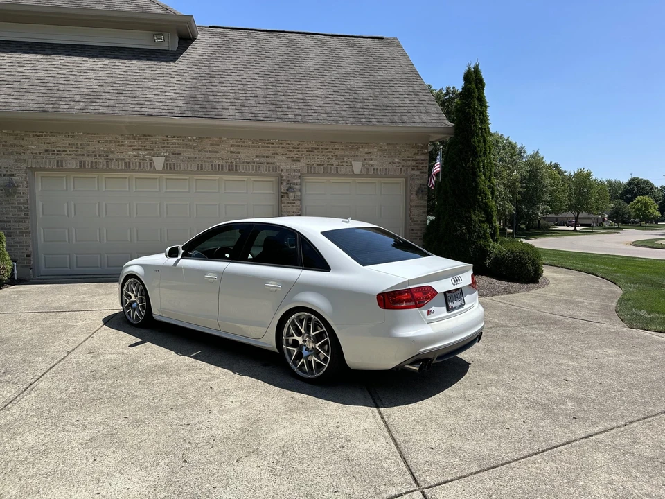 2012 Audi B8 S4 - Image 5 of 31