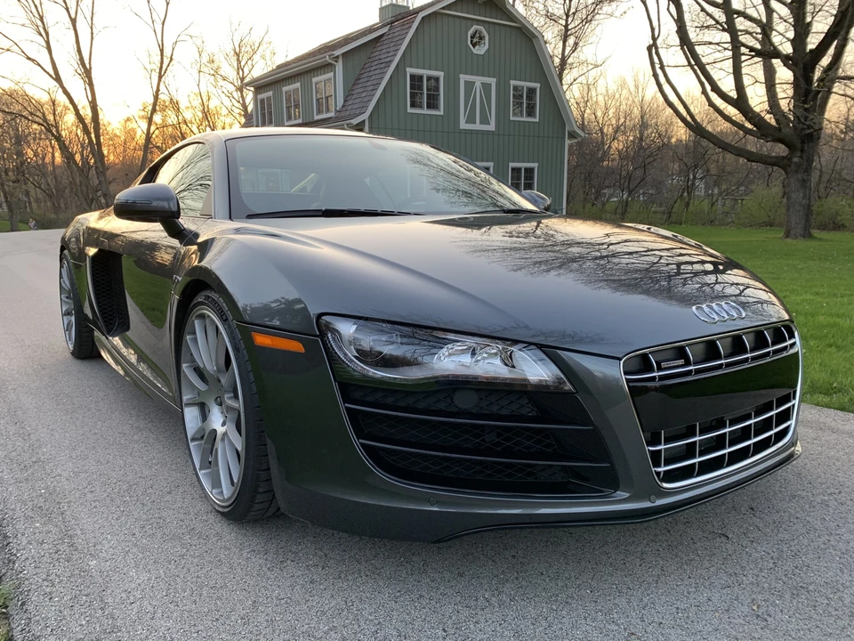 2011 Audi 42 R8 - Image 9 of 31