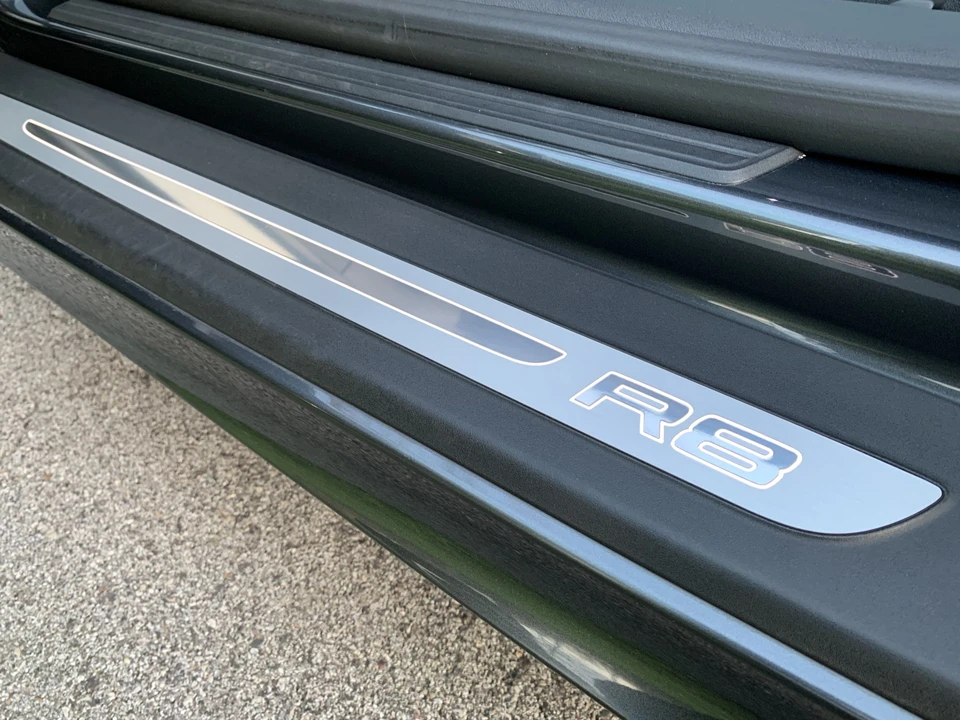 2011 Audi 42 R8 - Image 29 of 31