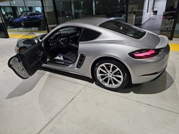 2025 Porsche 718 Cayman S - Image 14 of 17