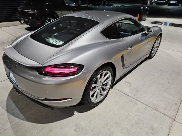 2025 Porsche 718 Cayman S - Image 15 of 17