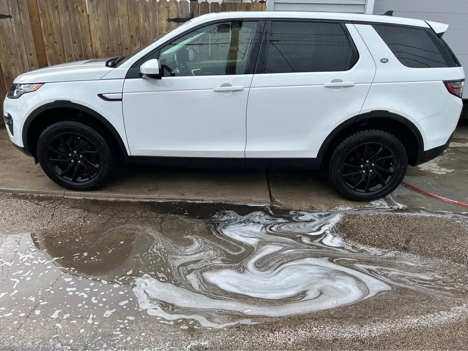 2016 Land Rover Discovery 4th Gen - Image 3 of 10