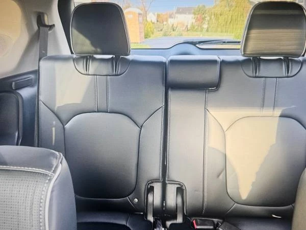 2022 Honda Pilot 3rd Gen - Image 9 of 10