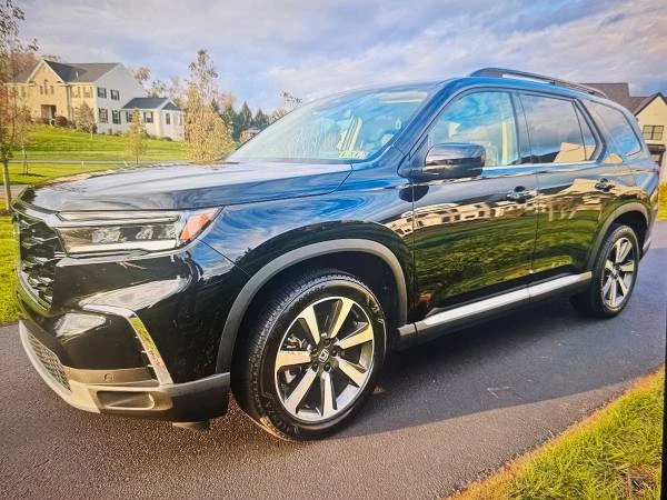 2022 Honda Pilot 3rd Gen - Image 8 of 10