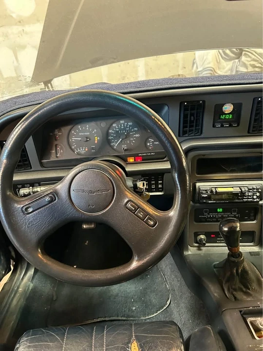 1987 Ford Thunderbird 9th Gen - Image 4 of 10