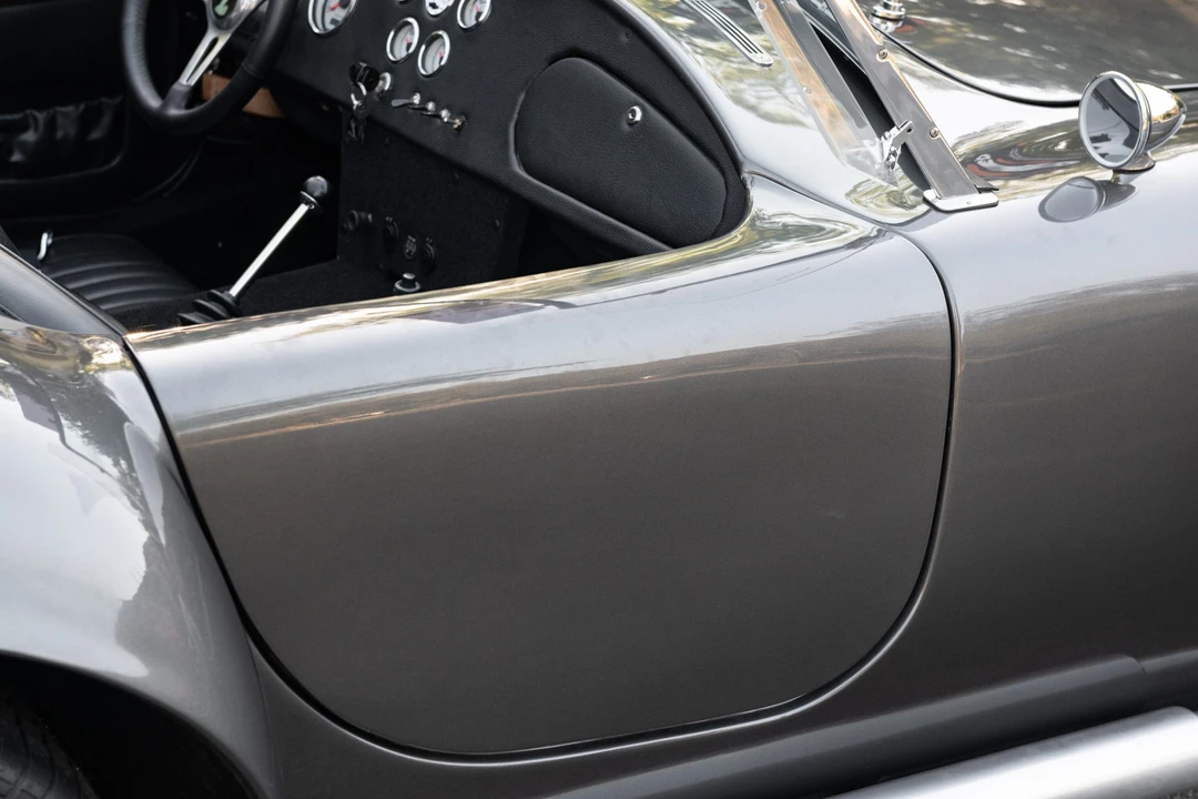Shelby Cobra Replica - Image 13 of 31
