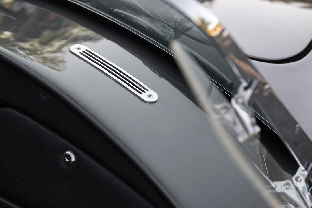 Shelby Cobra Replica - Image 22 of 31