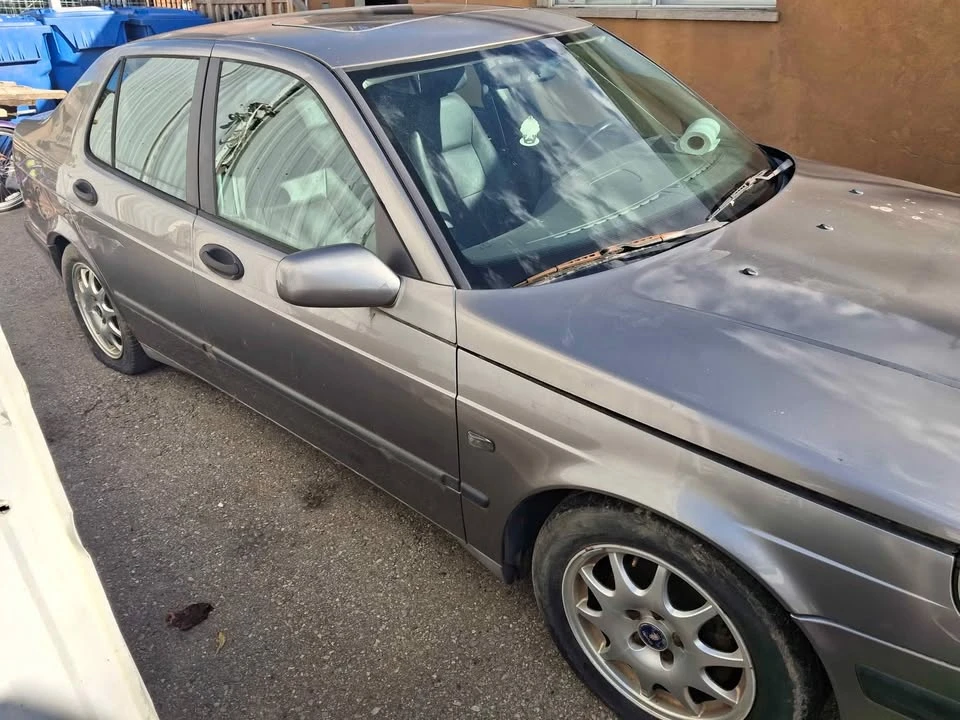 2001 Saab 9-5 1st Gen - Image 4 of 5