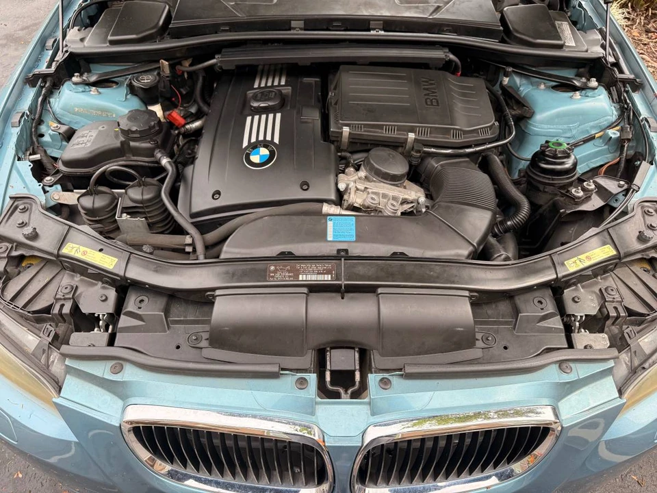 2008 BMW E93 335i Convertible - Image 6 of 9