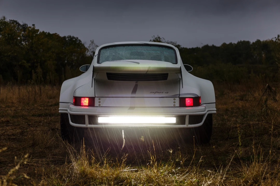 1991 Porsche 964 Carrera 4 - Image 31 of 31