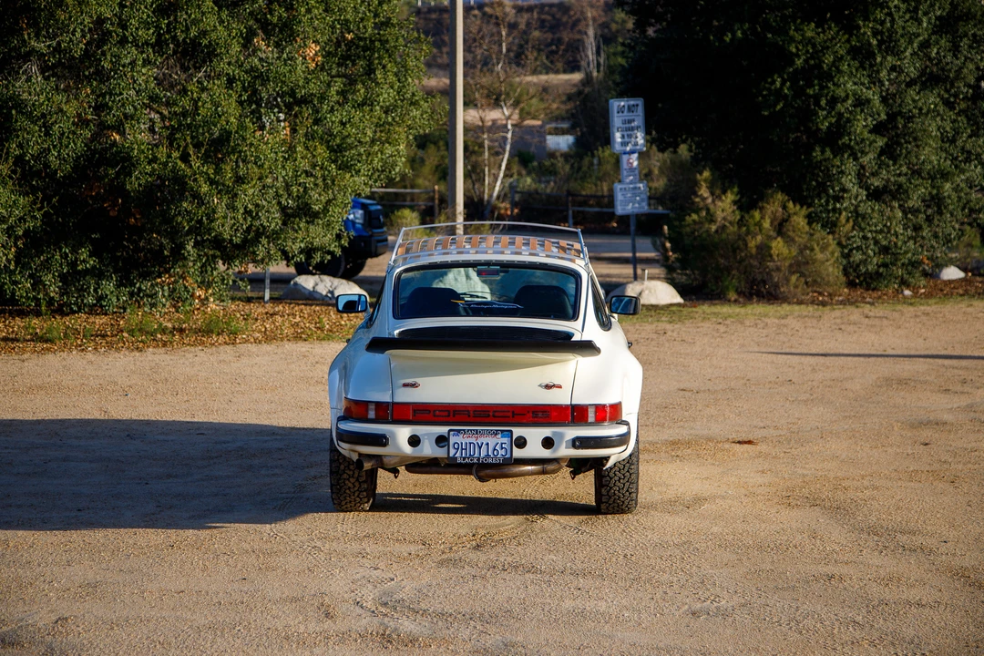 1983 Porsche 911 Carrera SC - Image 16 of 31