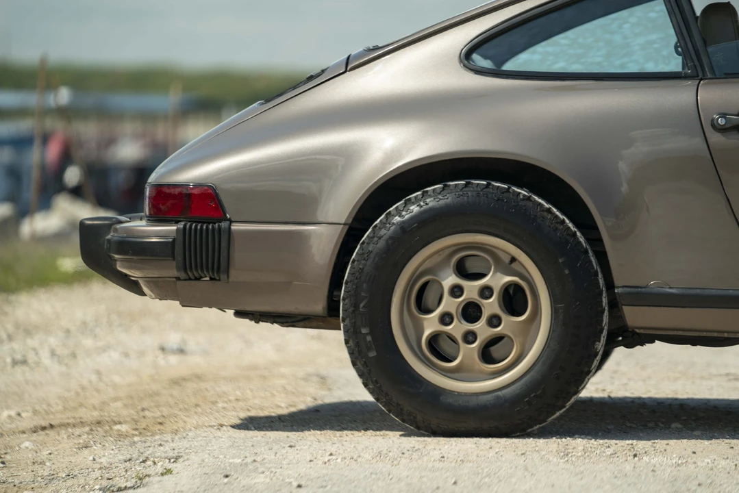 1983 Porsche 911 Carrera SC - Image 22 of 31