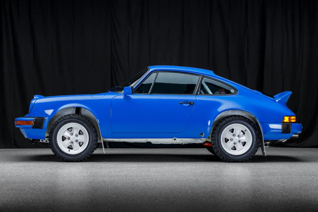 1984 Porsche 911 Carrera 3.2 - Image 14 of 31