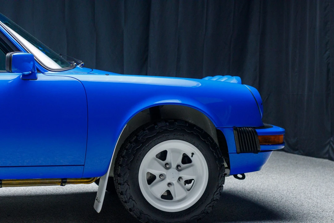 1984 Porsche 911 Carrera 3.2 - Image 28 of 31