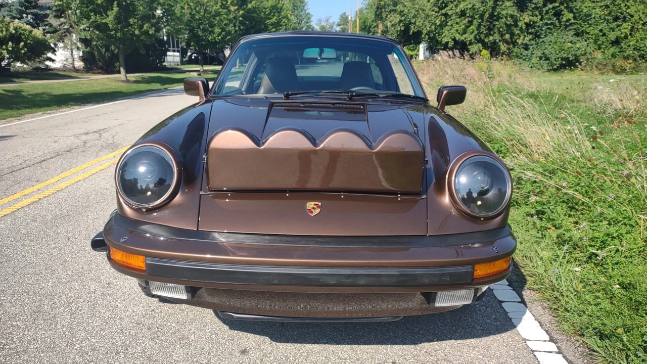 1985 Porsche 911 Carrera 3.2 - Image 15 of 31